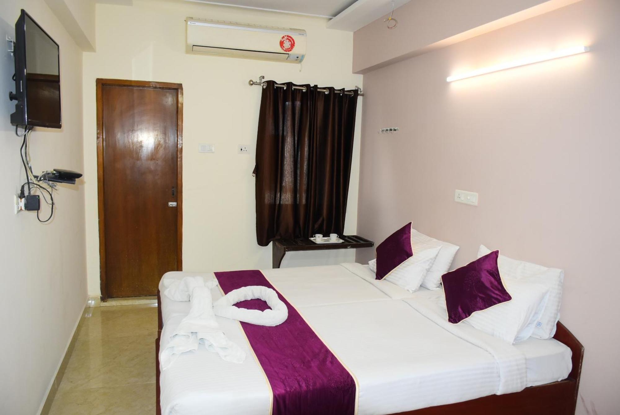 Naksha Tree Hotels Kishore Inn - Koyambedu Τσενάι Εξωτερικό φωτογραφία